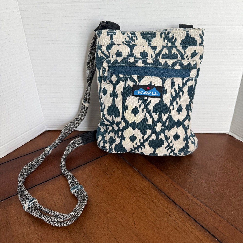 Kavu For Keeps Crossbody Bag Cream Teal Ikat Canvas Rope Strap Messenger Bag